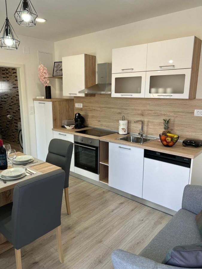 Apartman Ana Apartman Crno Kültér fotó
