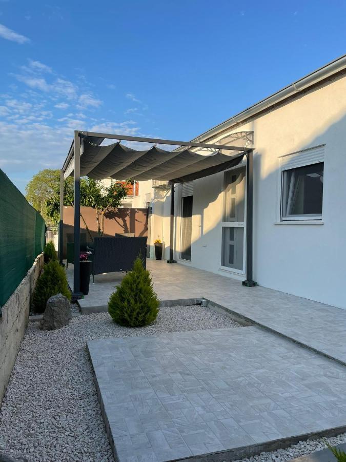 Apartman Ana Apartman Crno Kültér fotó
